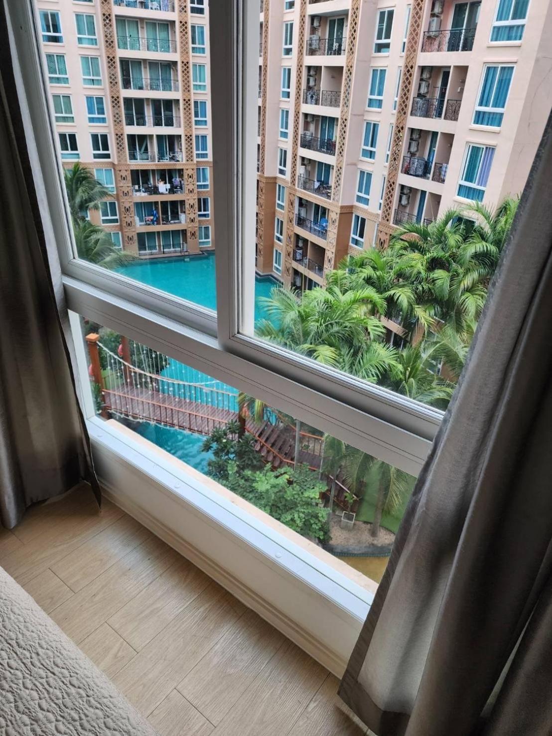Atlantis Jomtien Waterworld Resort Exterior photo